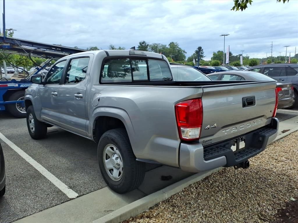 Used 2017 Silver Toyota SR image 3