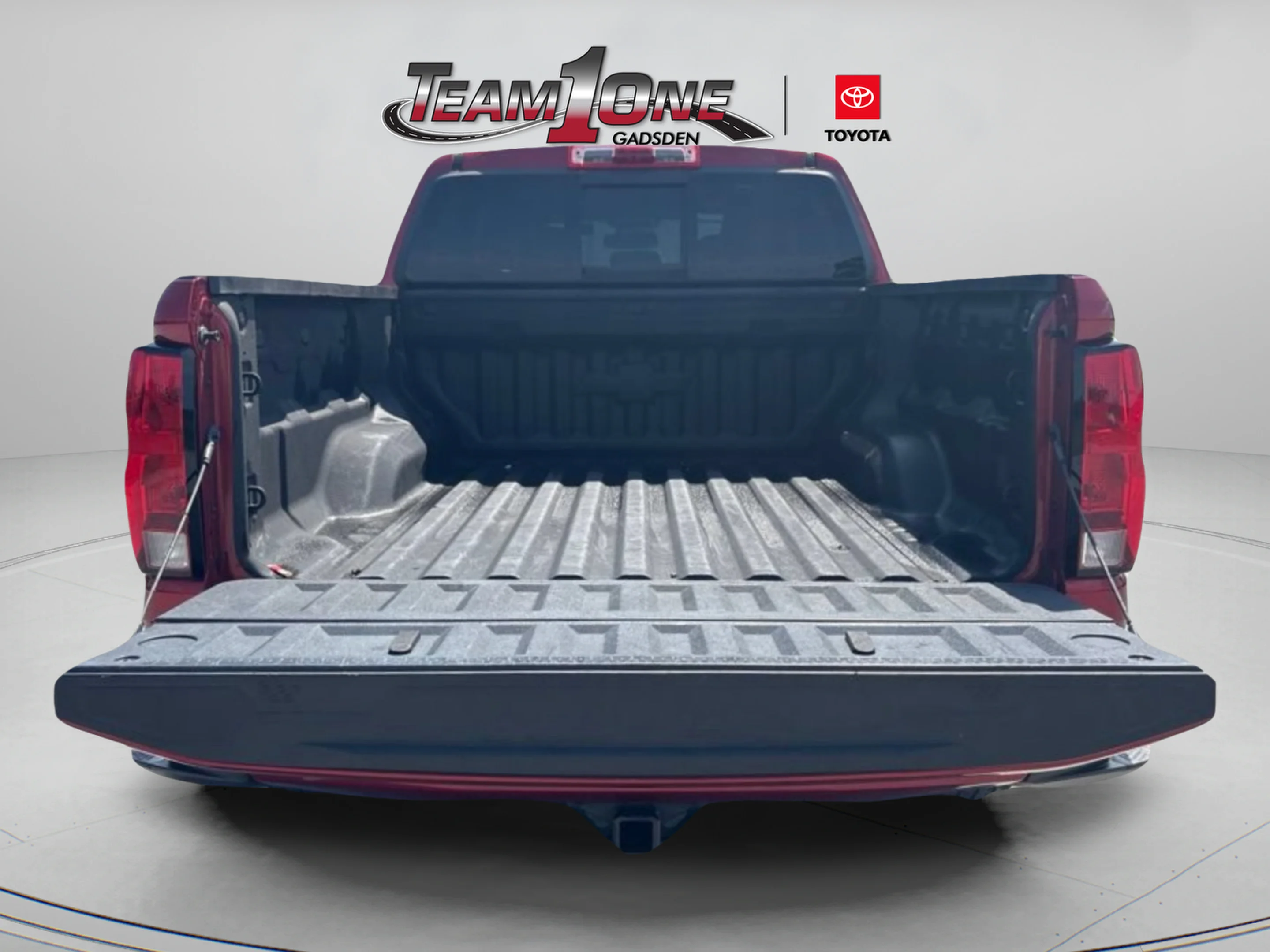 Used 2023 Radiant Red Tintcoat Chevrolet 2WD LT image 8
