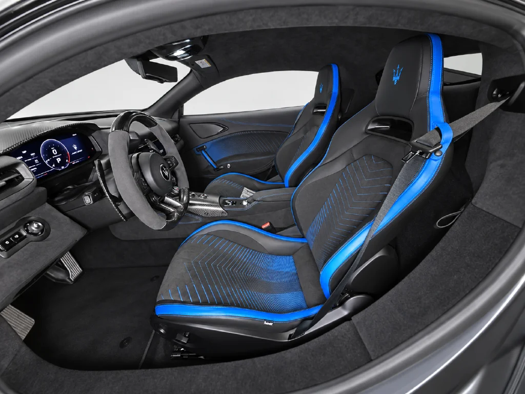Used 2022 Gray Maserati Base image 8