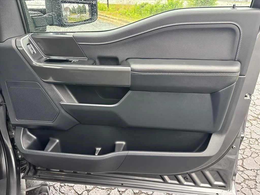 Used 2023 Gray Ford XLT image 14