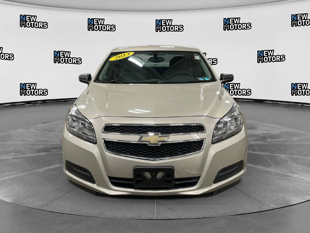 Used 2013 Champagne Silver Chevrolet LS image 8