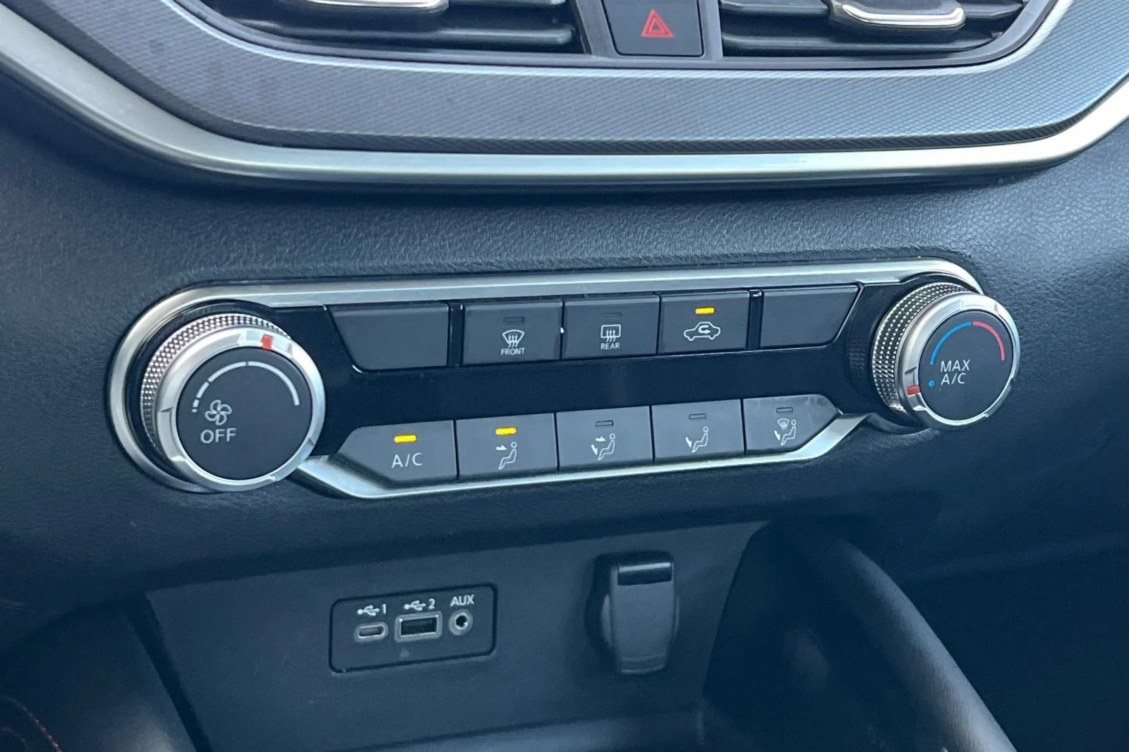 Used 2023 Silver Nissan 2.5 SR image 19