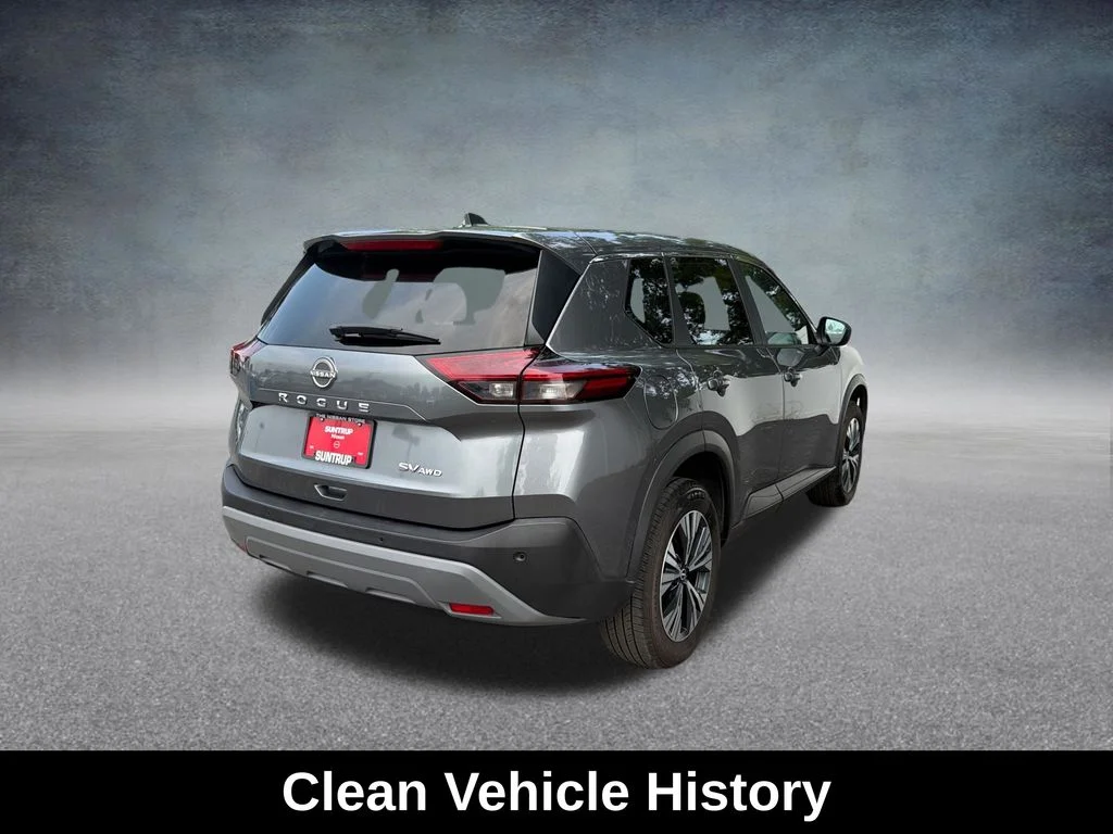 Used 2023 Gun Metallic Nissan SV image 6