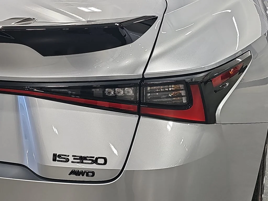 New 2026 Iridium Lexus F SPORT DESIGN AWD image 32