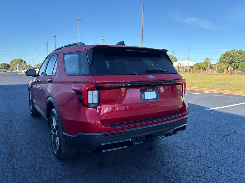 Used 2026 Red Metallic FORD ST-LINE image 37
