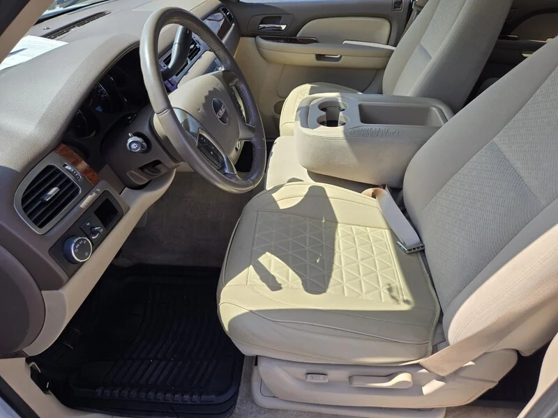 Used 2007 Summit White GMC SLE image 7