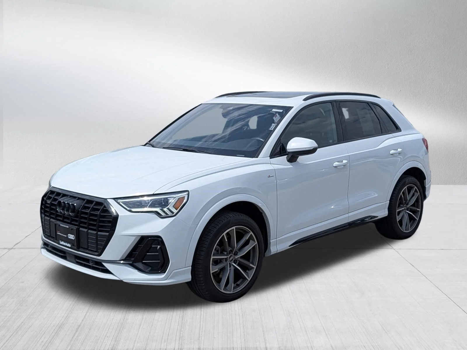 Used 2022 Glacier White Metallic Audi S line Premium Plus image 3
