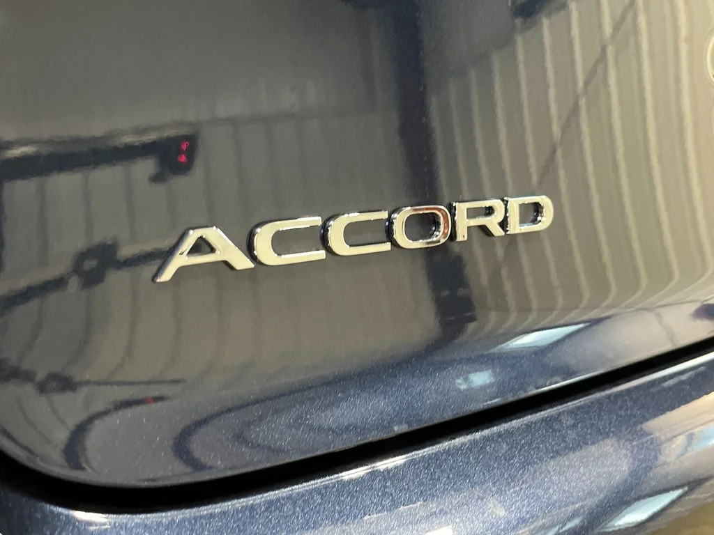 New 2026 Canyon River Blue Metallic Honda Touring Hybrid image 6