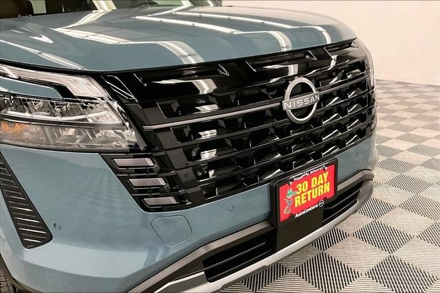 New 2026 Baltic Teal Nissan Platinum image 16