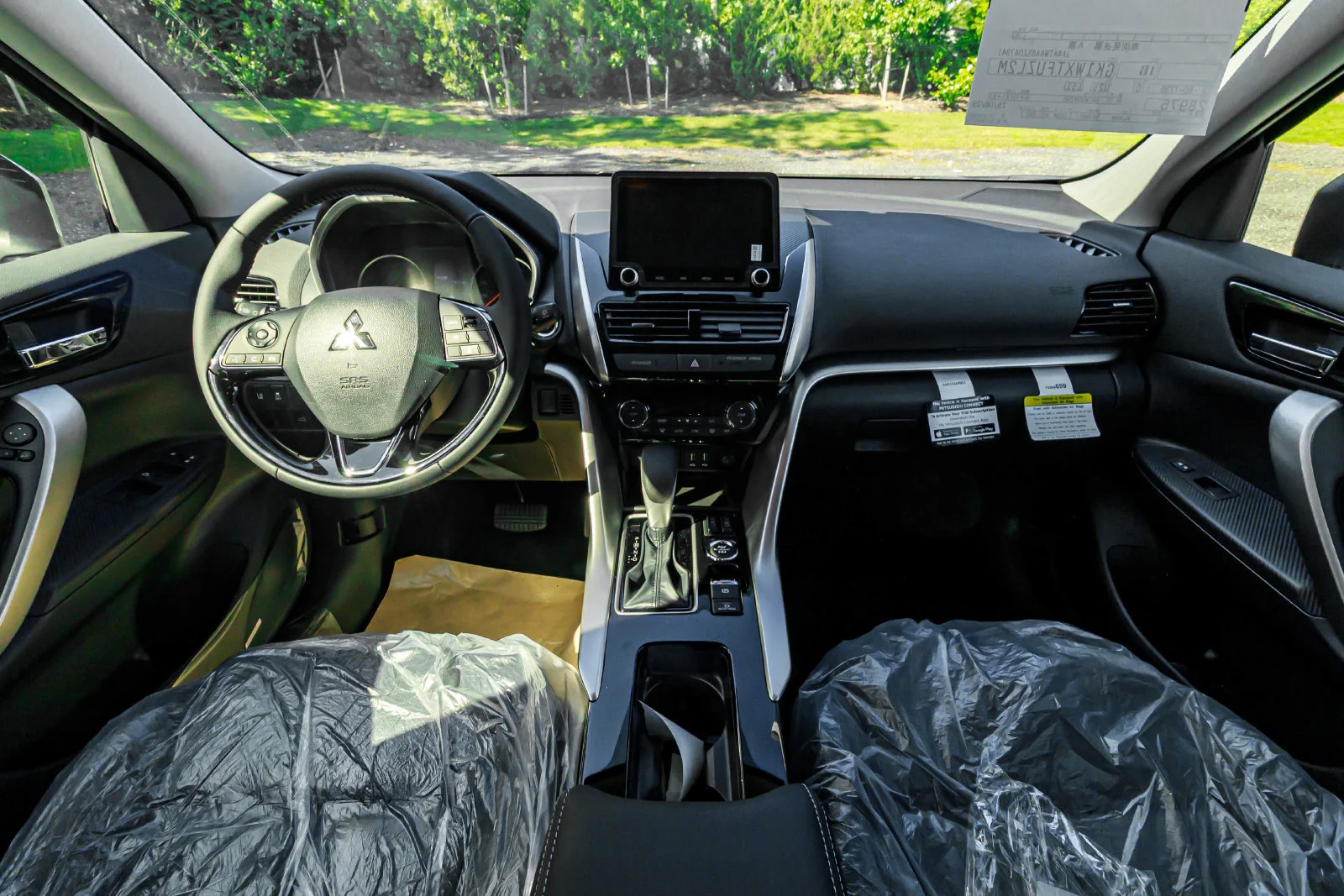 New 2025 Silver Mitsubishi SE 1.5T S-AWC image 16