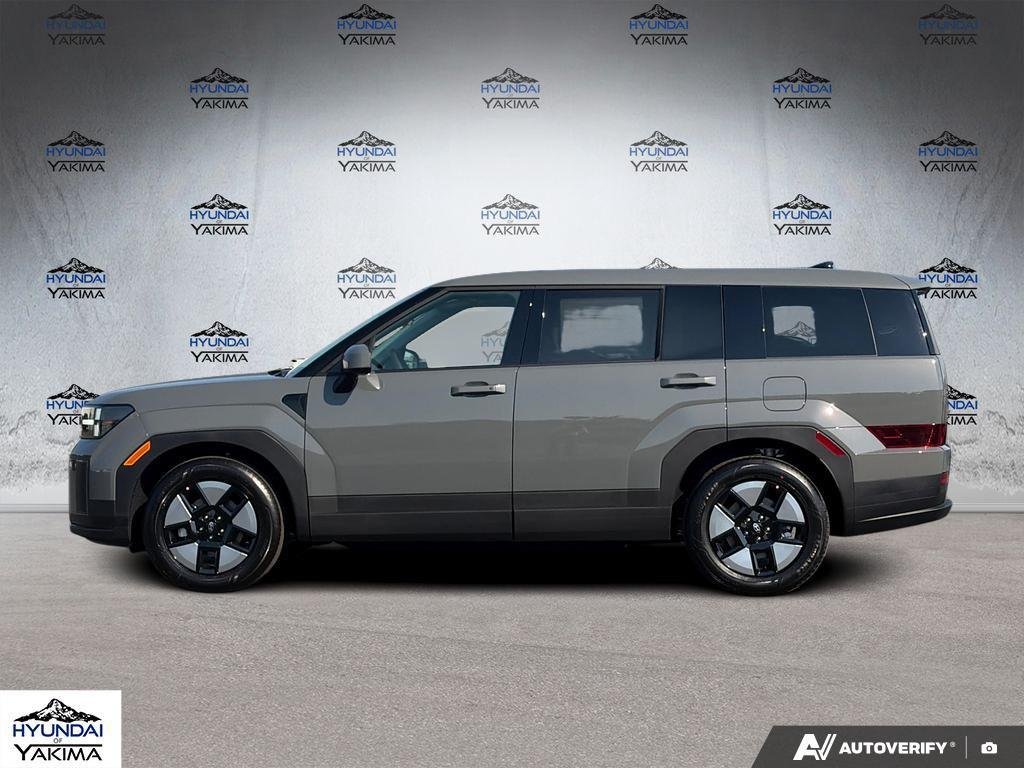 New 2026 Hampton Gray Hyundai SE image 3