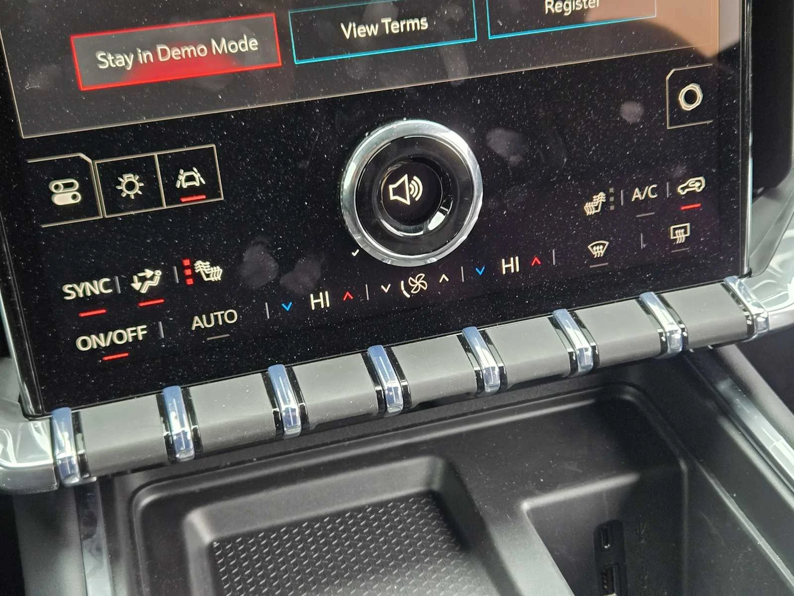 2026 GMC Acadia Elevation - Photo 13