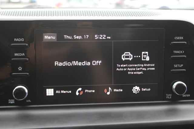 Used 2025 White Kia LX image 5
