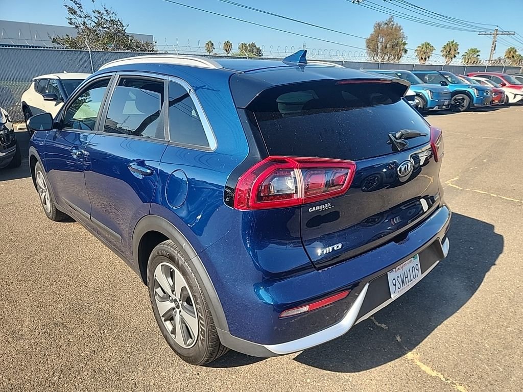 Used 2019 Blue Kia LX image 11