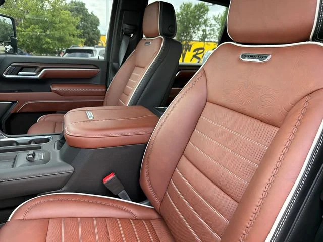 2026 GMC Sierra 2500HD Denali Ultimate - Photo 19