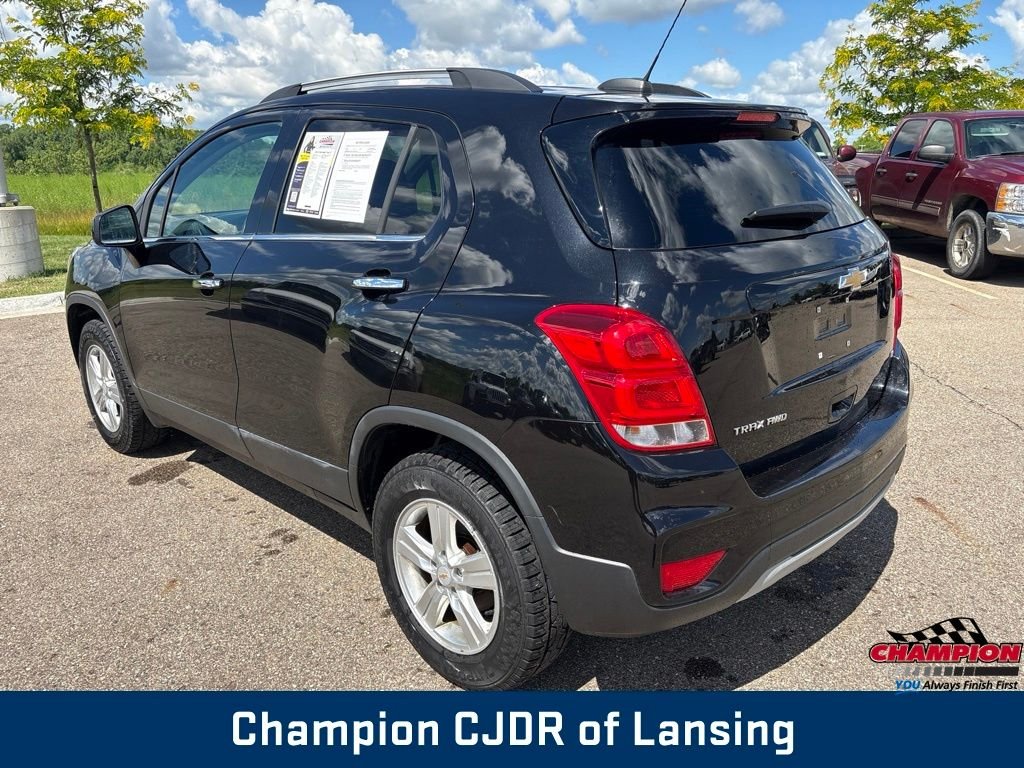 Used 2019 Black Chevrolet LT image 5