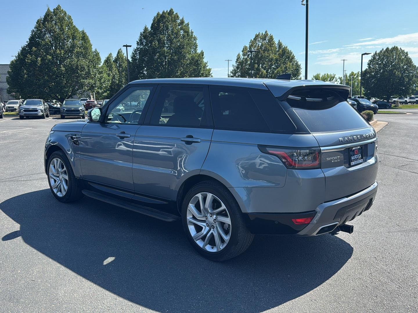 Used 2019 Byron Blue Metallic Land Rover HSE image 4