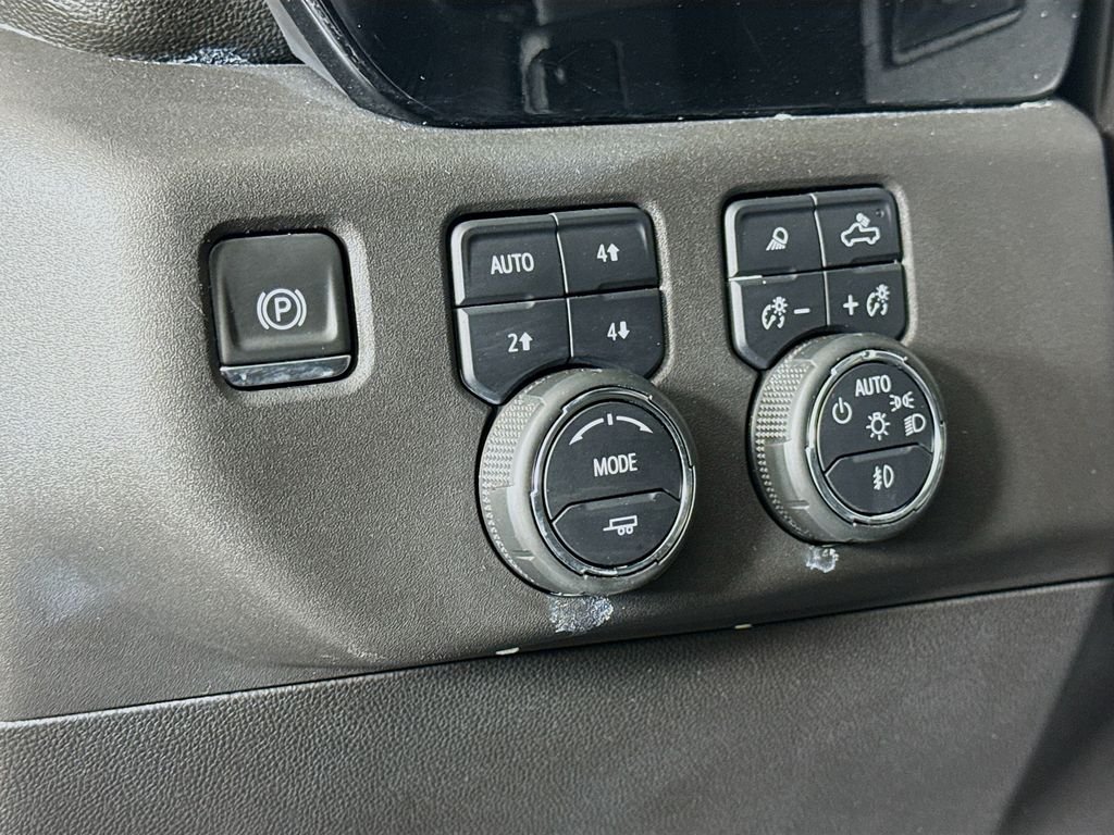 2024 Chevrolet Silverado 1500 ZR2 - Photo 13