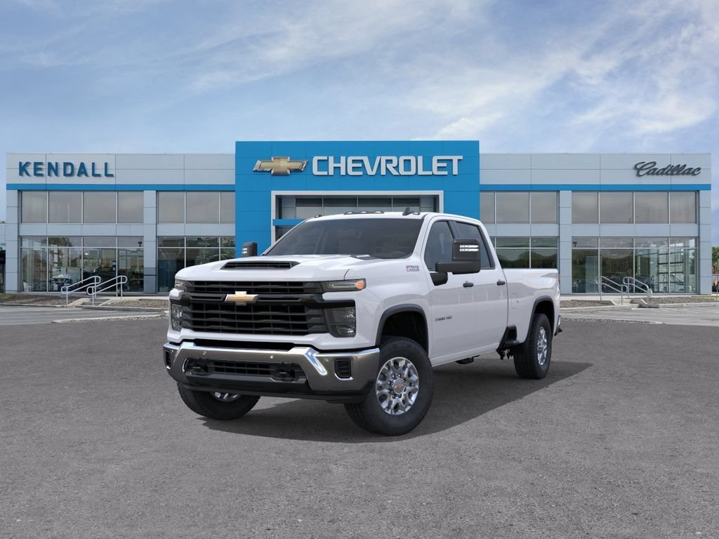 New 2026 Summit White Chevrolet WT image 8