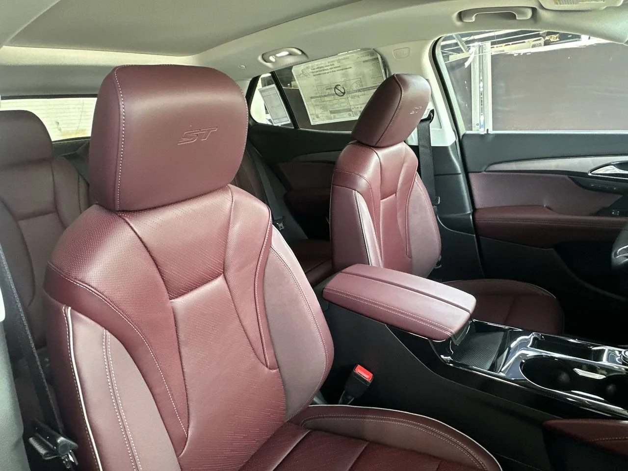 2026 Buick Envision Sport Touring - Photo 27