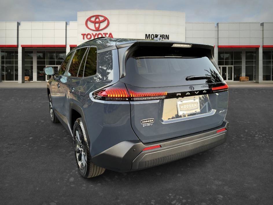 Used 2026 Storm Cloud Toyota XLE Premium image 7