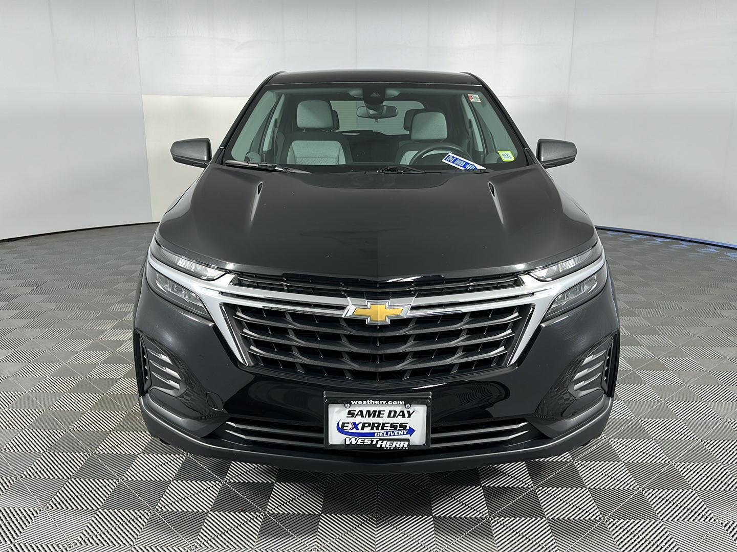 Used 2024 Mosaic Black Metallic Chevrolet  image 12