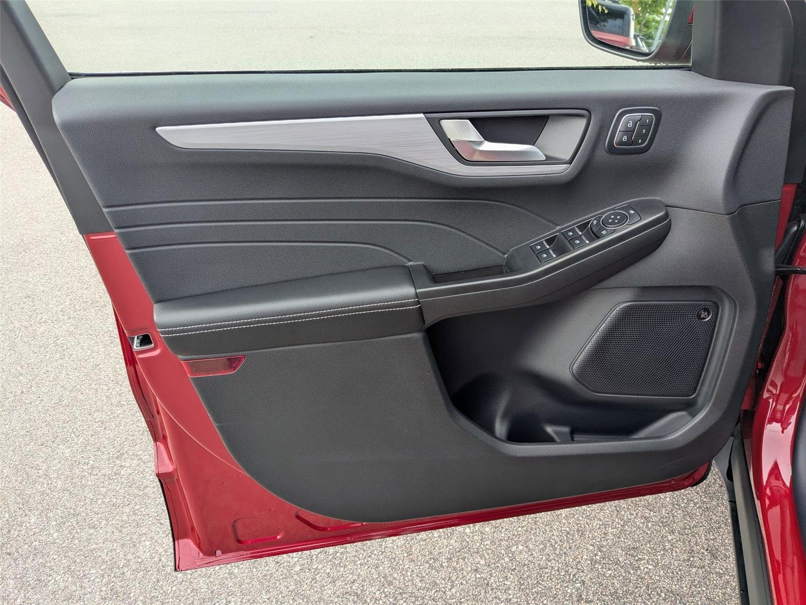 2025 Ford Escape Plug-in hybrid PHEV - Photo 11