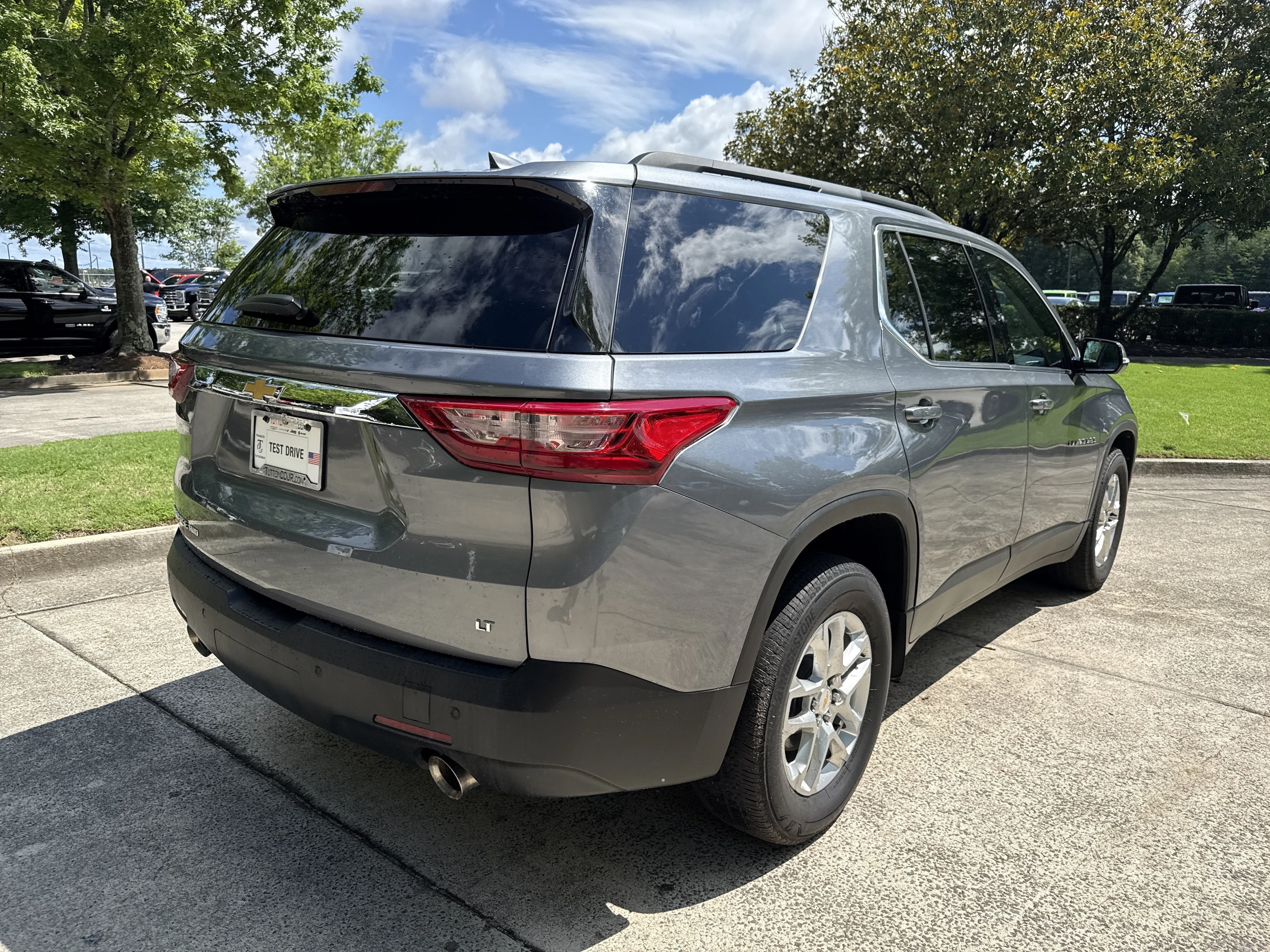 Used 2020 Satin Steel Metallic Chevrolet LT Leather image 7