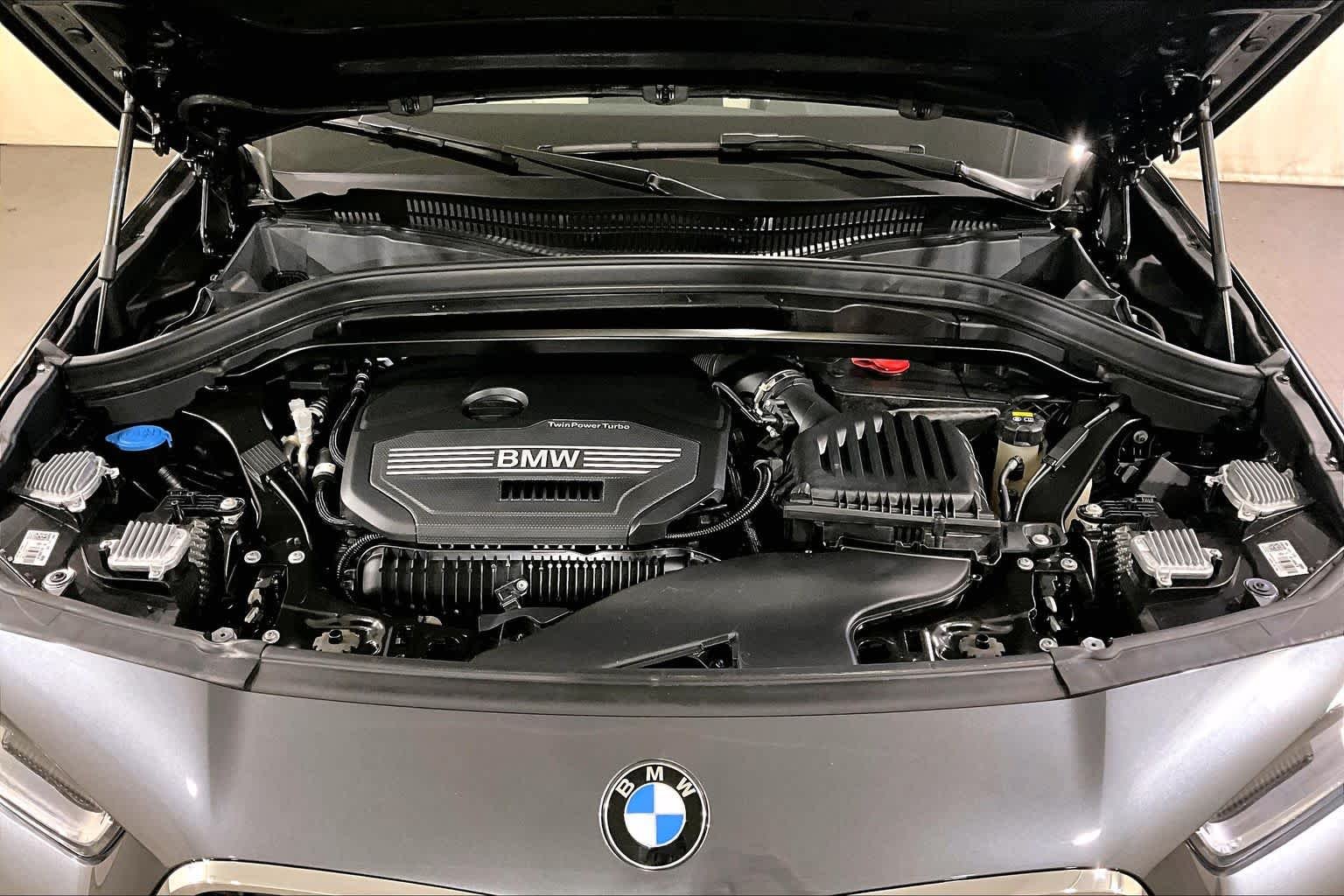 Used 2020 Mineral Gray Metallic BMW xDrive28i image 29