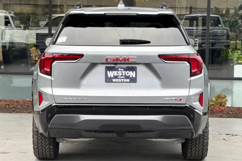 2026 GMC Terrain AT4 - Photo 6