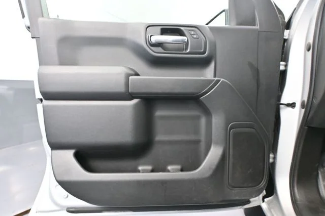 Used 2020 Silver Chevrolet WT image 20