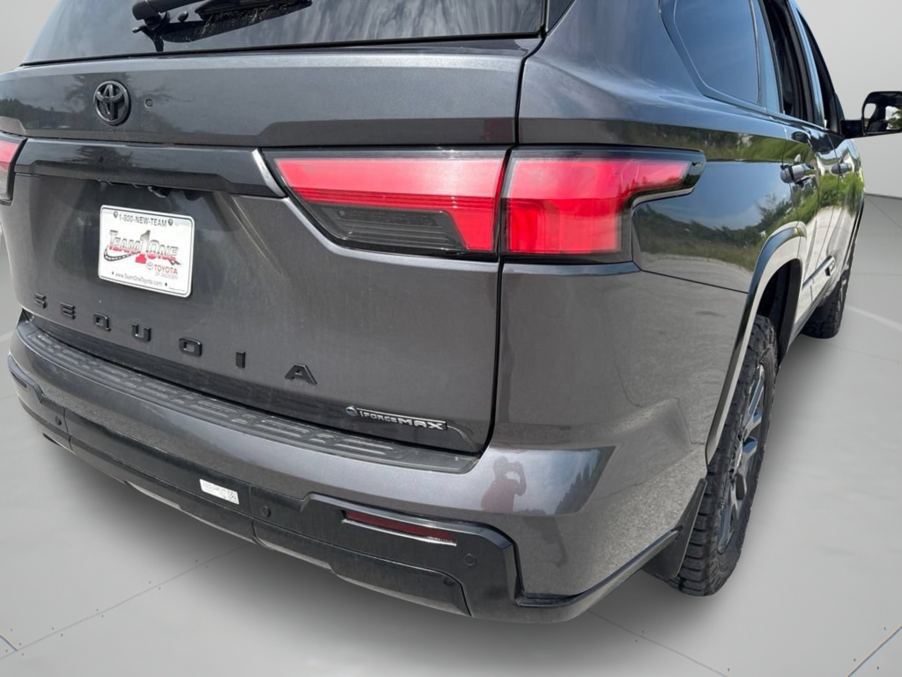 Certified Used 2025 Magnetic Gray Metallic Toyota Platinum image 28