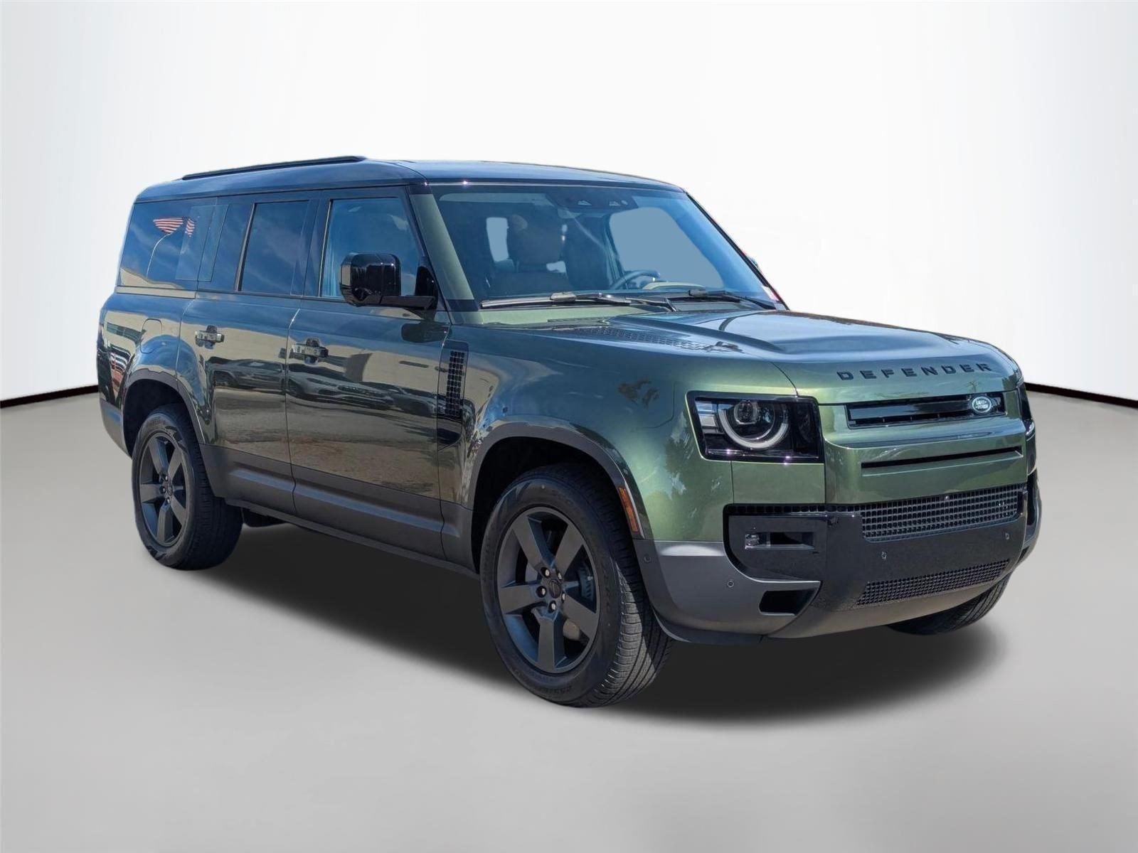 New 2026 Woolstone Green Land Rover S image 3