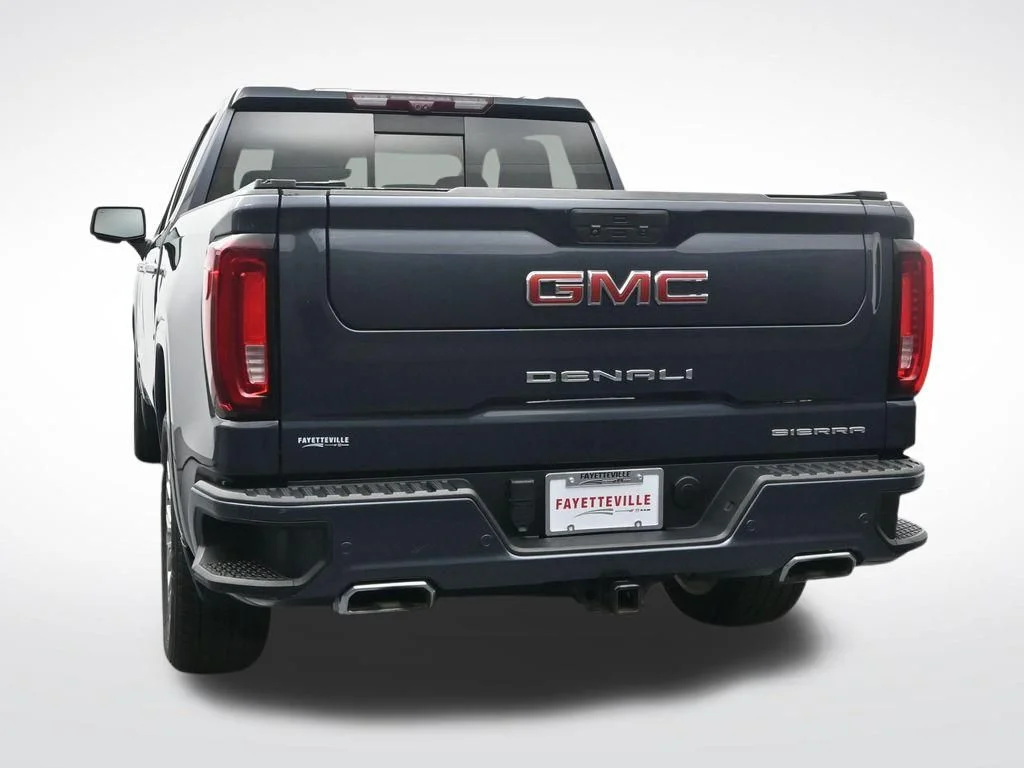 Used 2022 Blue GMC Denali image 9