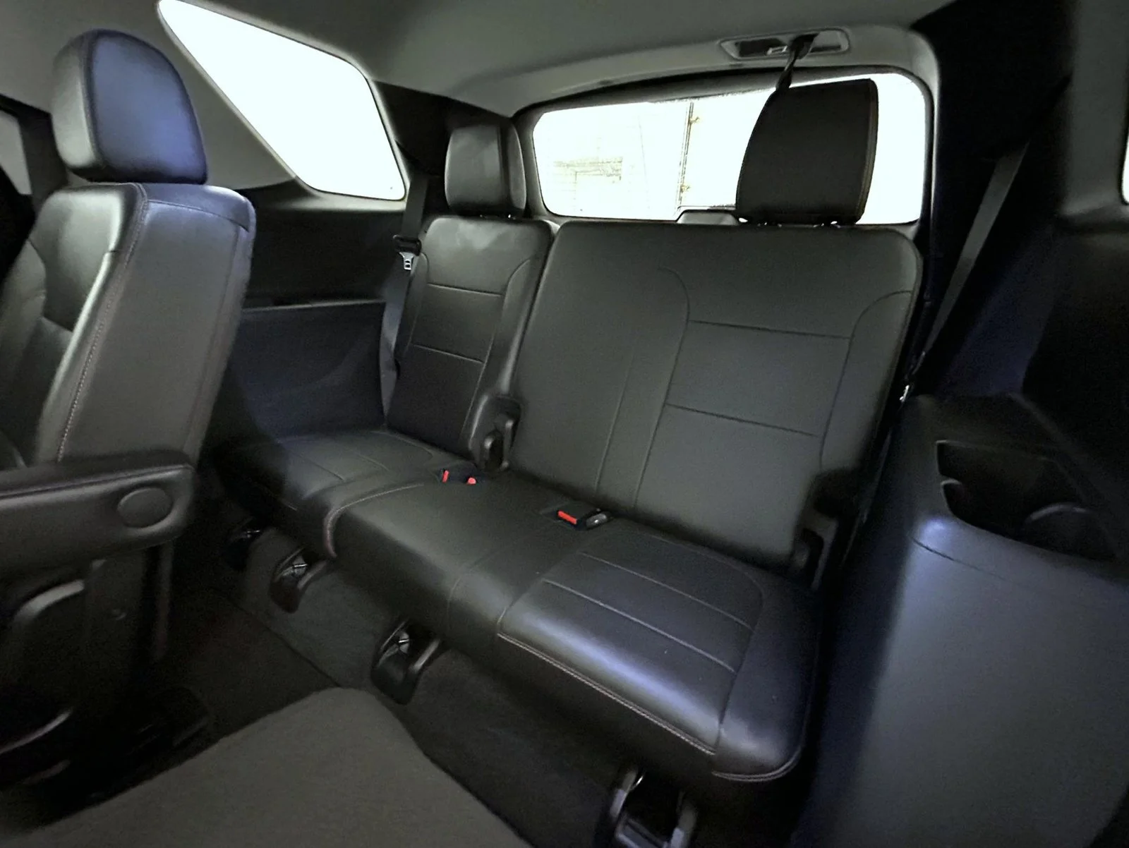 Used 2020 Silver Chevrolet Premier image 20