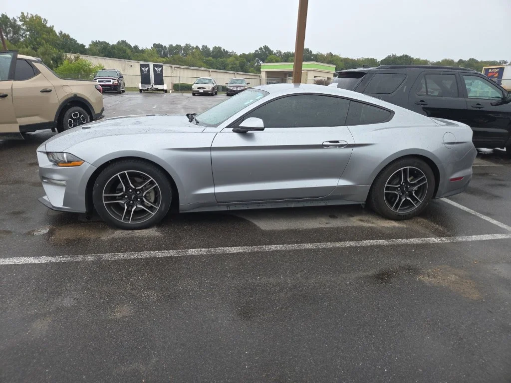 Used 2022 Silver Ford EcoBoost image 6