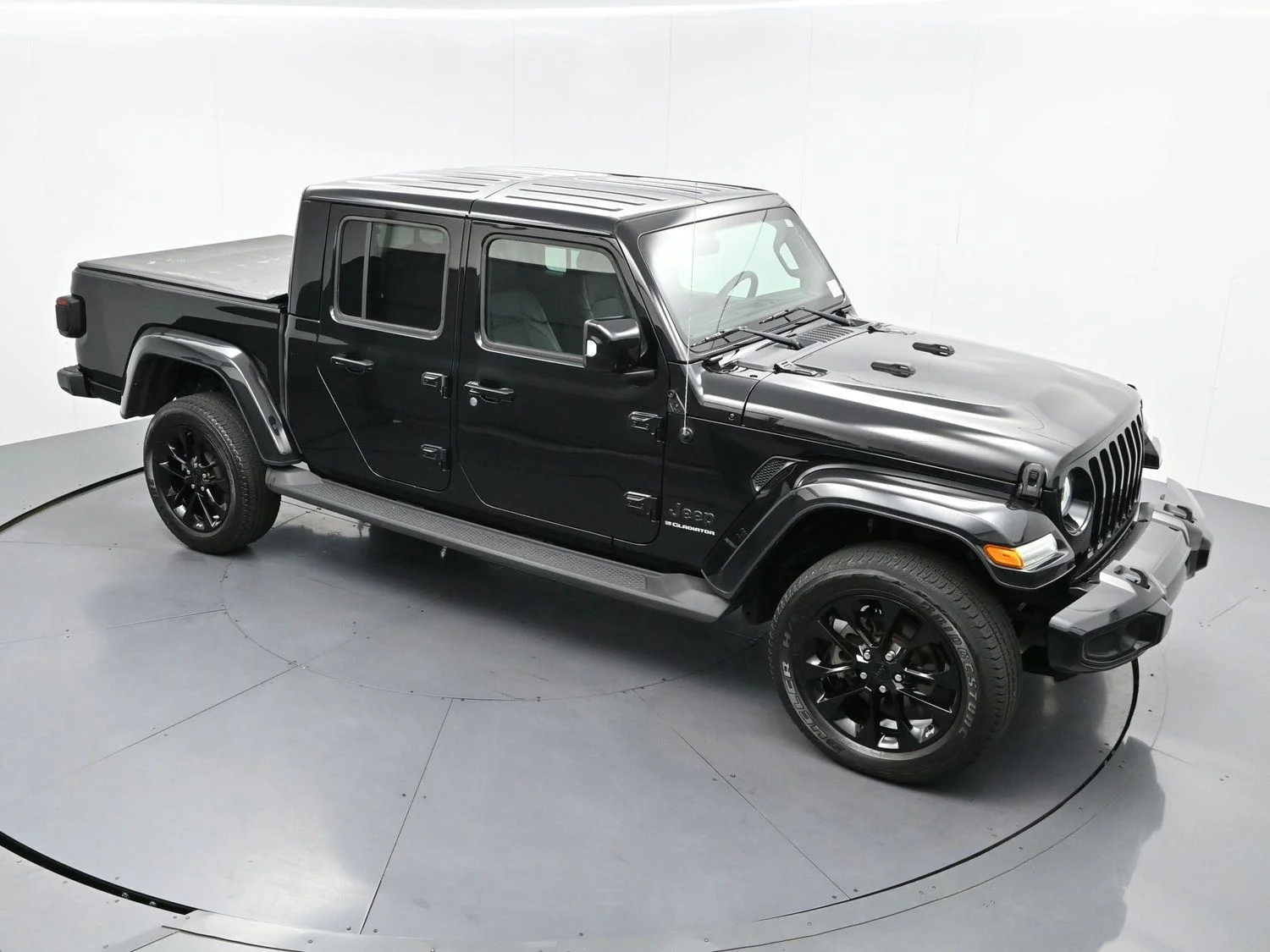 Used 2023 Black Clearcoat Jeep High Altitude image 34