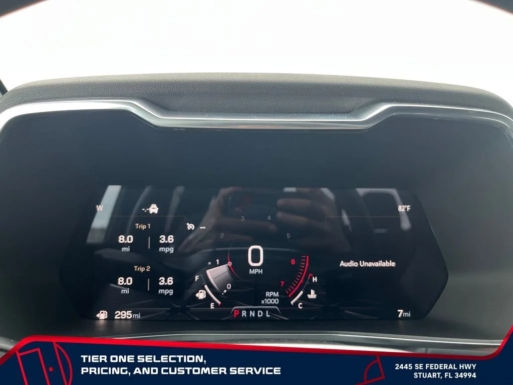 New 2026 Summit White GMC Elevation image 27