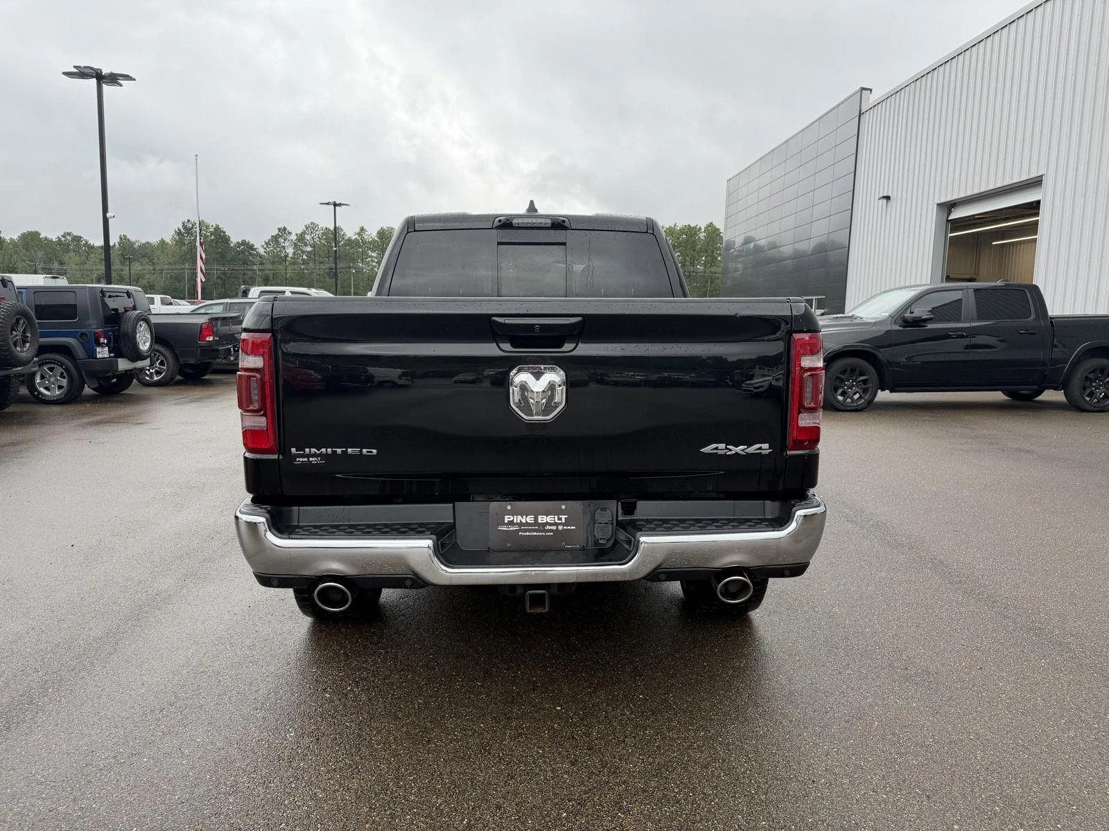 Used 2024 Diamond Black Crystal Pearlcoat Ram Limited image 5