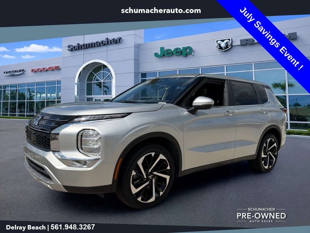 Used 2024  Mitsubishi  image 3