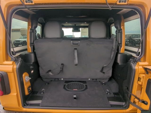 New 2026 Goldilocks Exterior Paint Jeep Rubicon X image 14