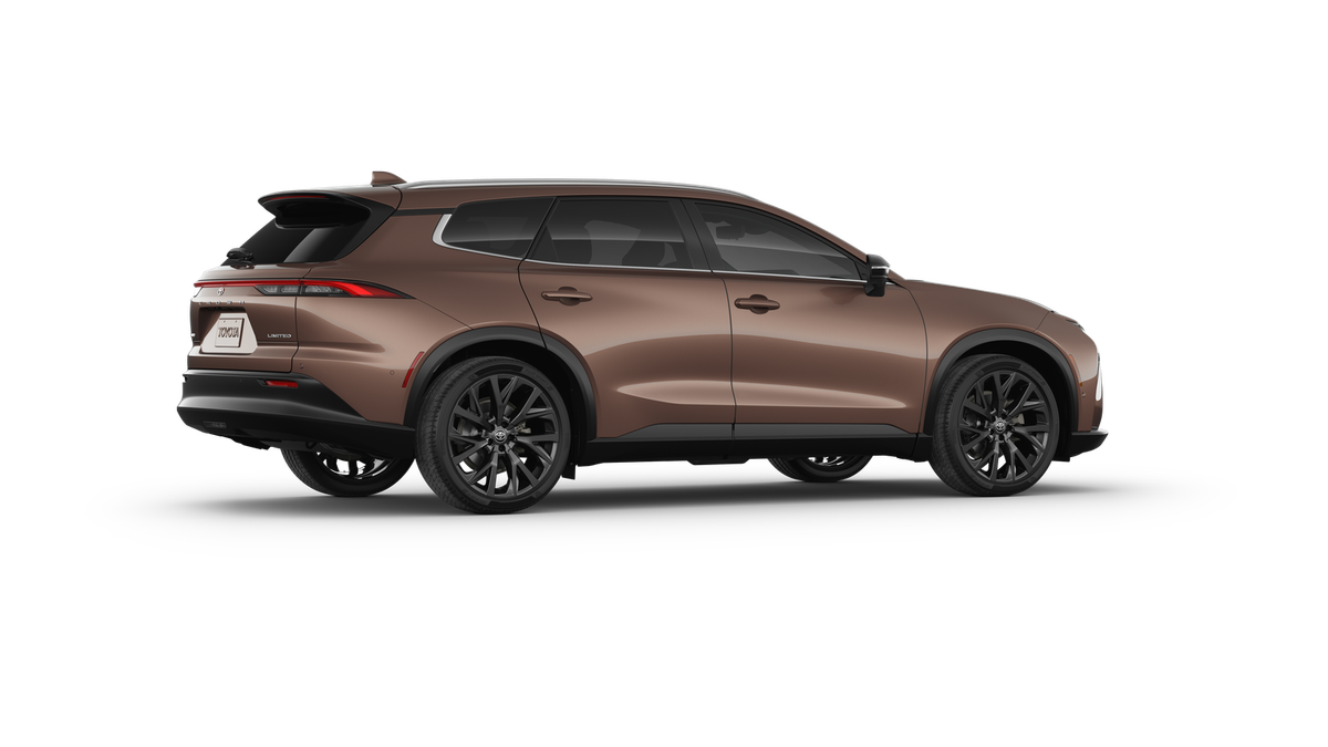 2025 Toyota Crown Signia Limited - Photo 12