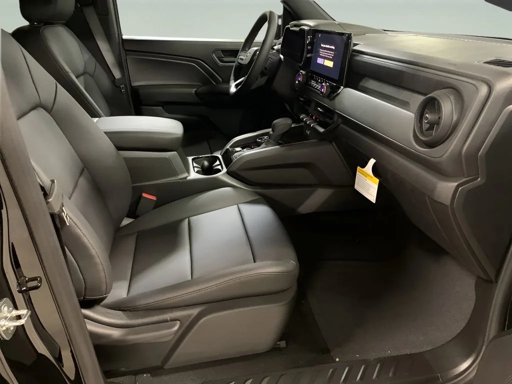 2026 Chevrolet Colorado Trail Boss - Photo 15