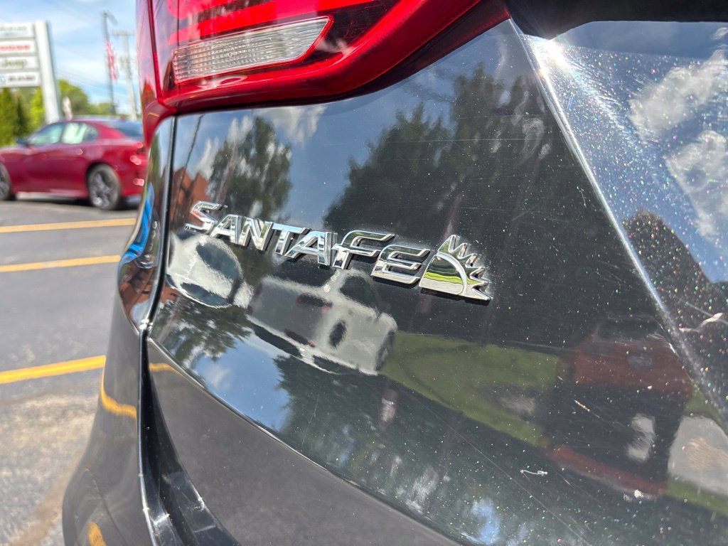 Used 2017 Black Hyundai 2.0T image 14