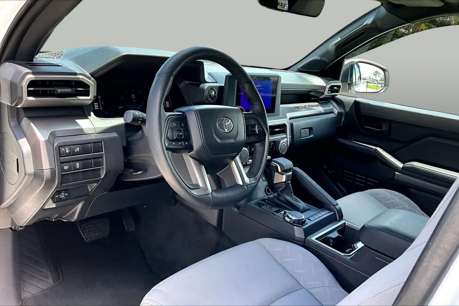 Used 2024 Ice Cap Toyota SR5 image 18