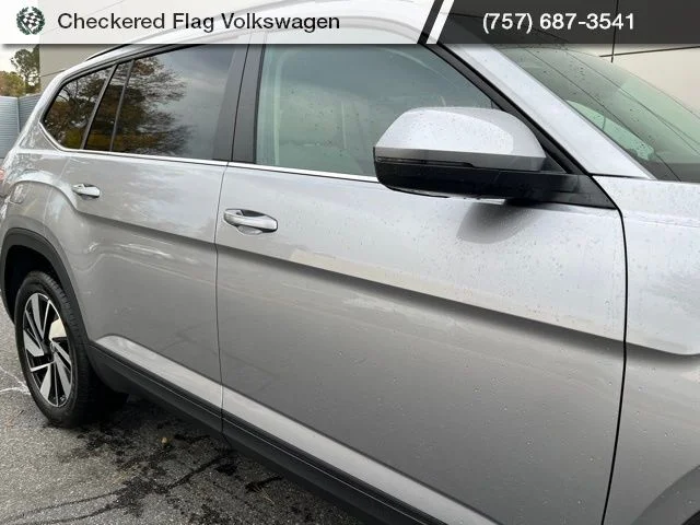 New 2026 Silver Volkswagen 2.0T SE w/Technology image 5