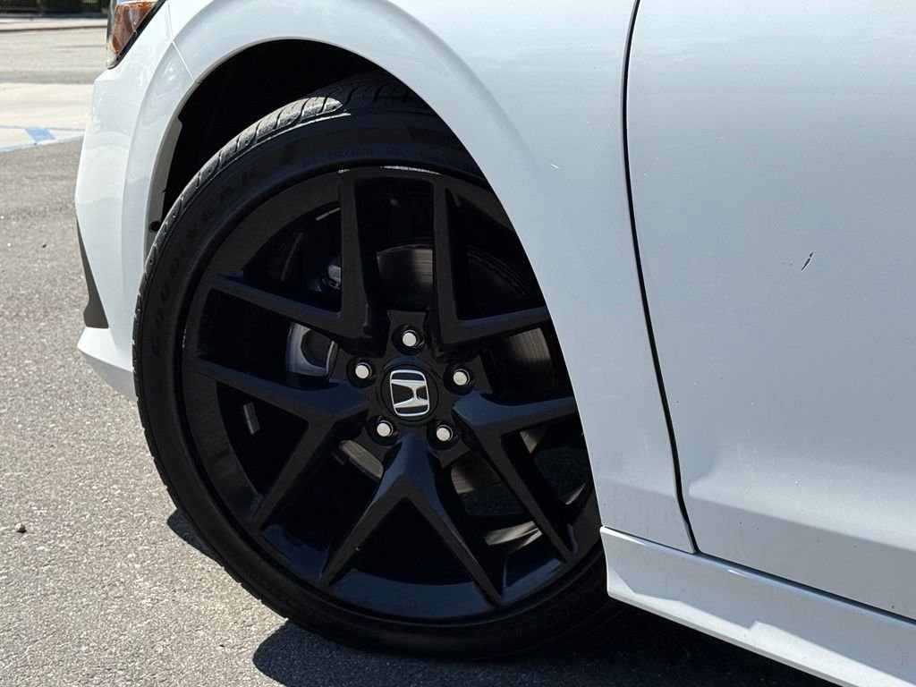 Certified Used 2022 White Honda Sport image 17