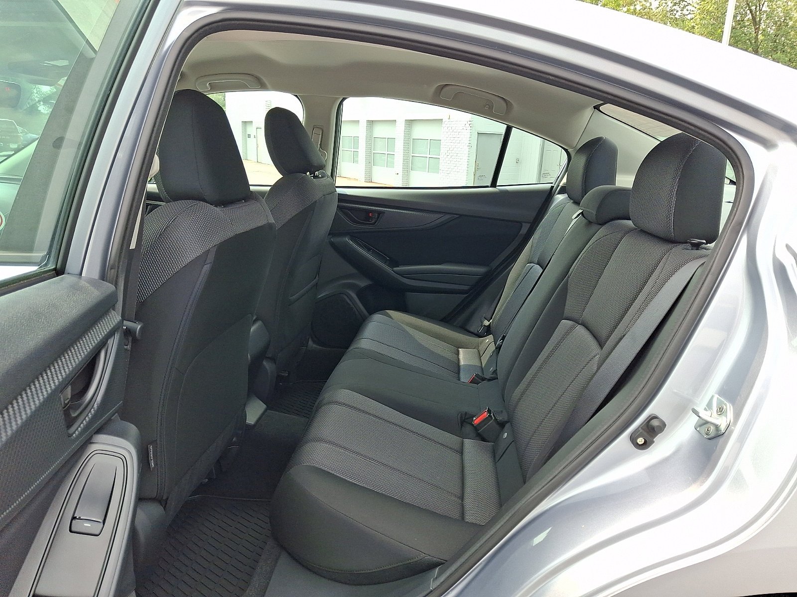 Used 2023 Ice Silver Metallic Subaru Premium image 11