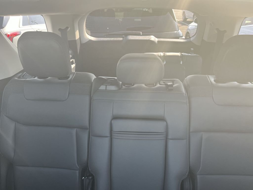 Used 2025 Black Ford Active image 24