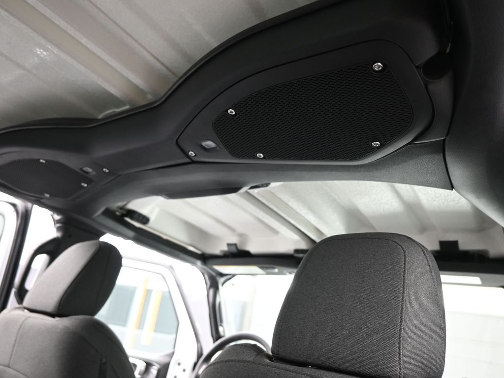New 2026 Bright White Clearcoat Jeep Sport S image 24